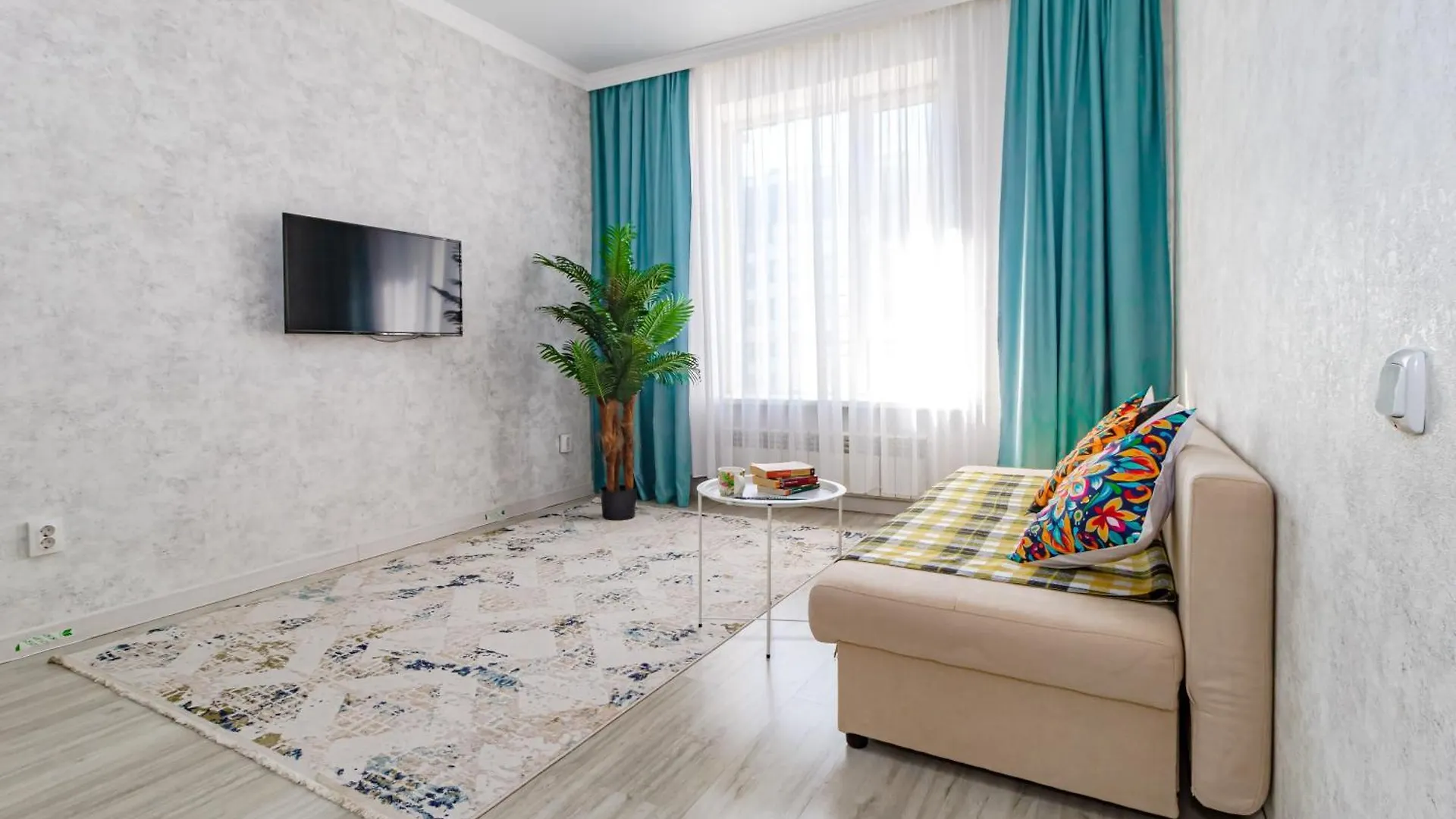 Apartment Уютный Уголок Для Романтиков И Путешественников Nur-Sultan